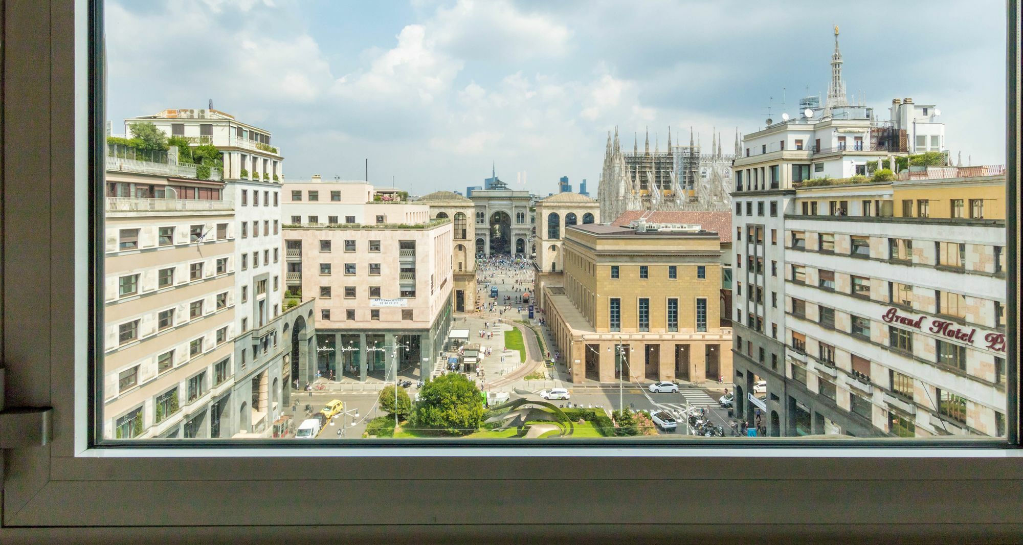 شقة Hintown Duomo Amazing View. ميلان المظهر الخارجي الصورة